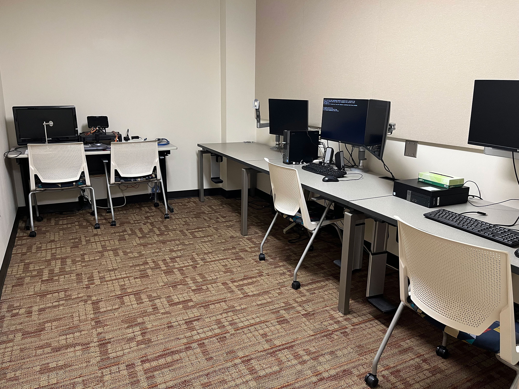 Data analysis room in the Institute for Communication Research